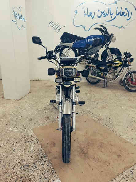 السلام عليكم
سيڤان 2025 باب اول 5 گير

محرك ما مطخوخ فول نضافه

شلعه ومعدل 
كهربائيات كلها شغاله اشاير ولاياتات وبك لايت 
وعداد سرعه 
صالنصه كاتم 
كله على البلادي 

سعره ٧٢٥ بي مجال بسيط للشراي 
اتصل
*********** 

المكان تكريت سوگ الدراجات بالقرب من سوگ الكصاصيب 

🛑معرض ابو سودة لبيع وشراء كافة انواع الدراجات
