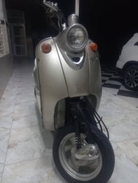 دراجه عبدالحليم للبيع الدراجه اوراق كهربائيات كلها شغاله منطول للطول م...