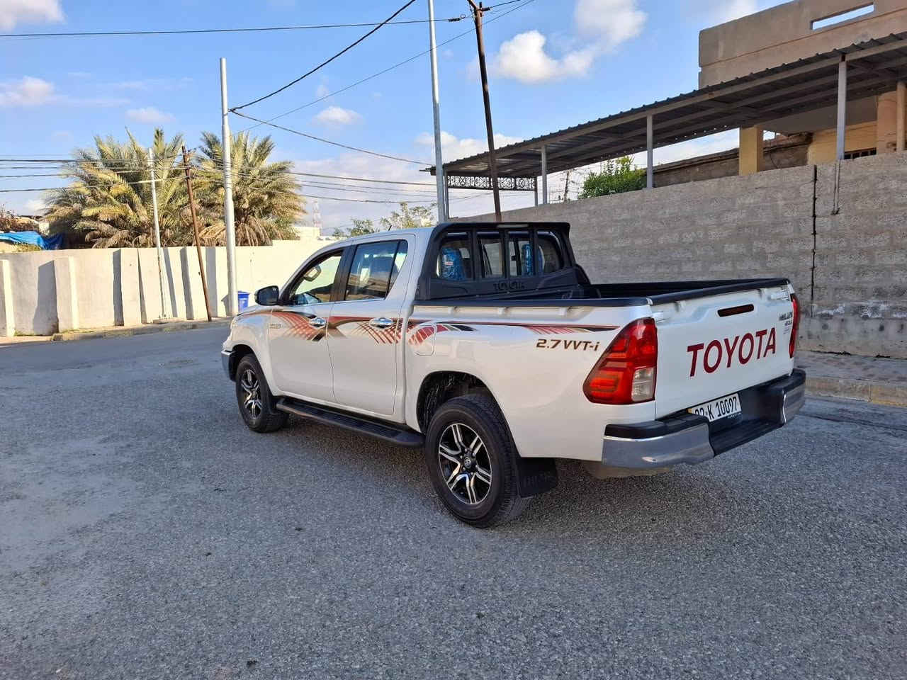 (((بسم الله الرحمن الرحيم)))
سلام عليكم....
 تويتا هايلوكس 2016 كير عادى فوول سيد نهرور بتل   . 
 ***********...
سيارة دينار مصرف مابي
كلشي جديد و كامل ..
سنويه لحد 2029 هزه و ره قم جديد شرط تحويل. رقم دولى 
، كير شرط.گاردن اكسل شرط. صدر لووك . كهربائي كامل شغال  
موصفات . .بتل. شاشه وكاميره .ده عامى نيكل.سلايت .دواخل احمر .ويل كروم. تبريد لمس فوول فوول
طيارات لووك.
 مكينه بدون صرف بيدون بوخار شرط مامفتوح...
***********
***********
سعر  مناسب خابر تدلل...........
..............

 تويتا هايلوكس 2016 كير عادى فوول سيد نهرور بتل
سه ياره كه زور جوان و پاكه مال دوسته.
سه ياره كه دينار مسروفى نيه لووكه...
هه موو گيانى به شرط افروشم ..
سه ياره كه سيد نهرو ى فووله لووك.... كركوك, العراق
