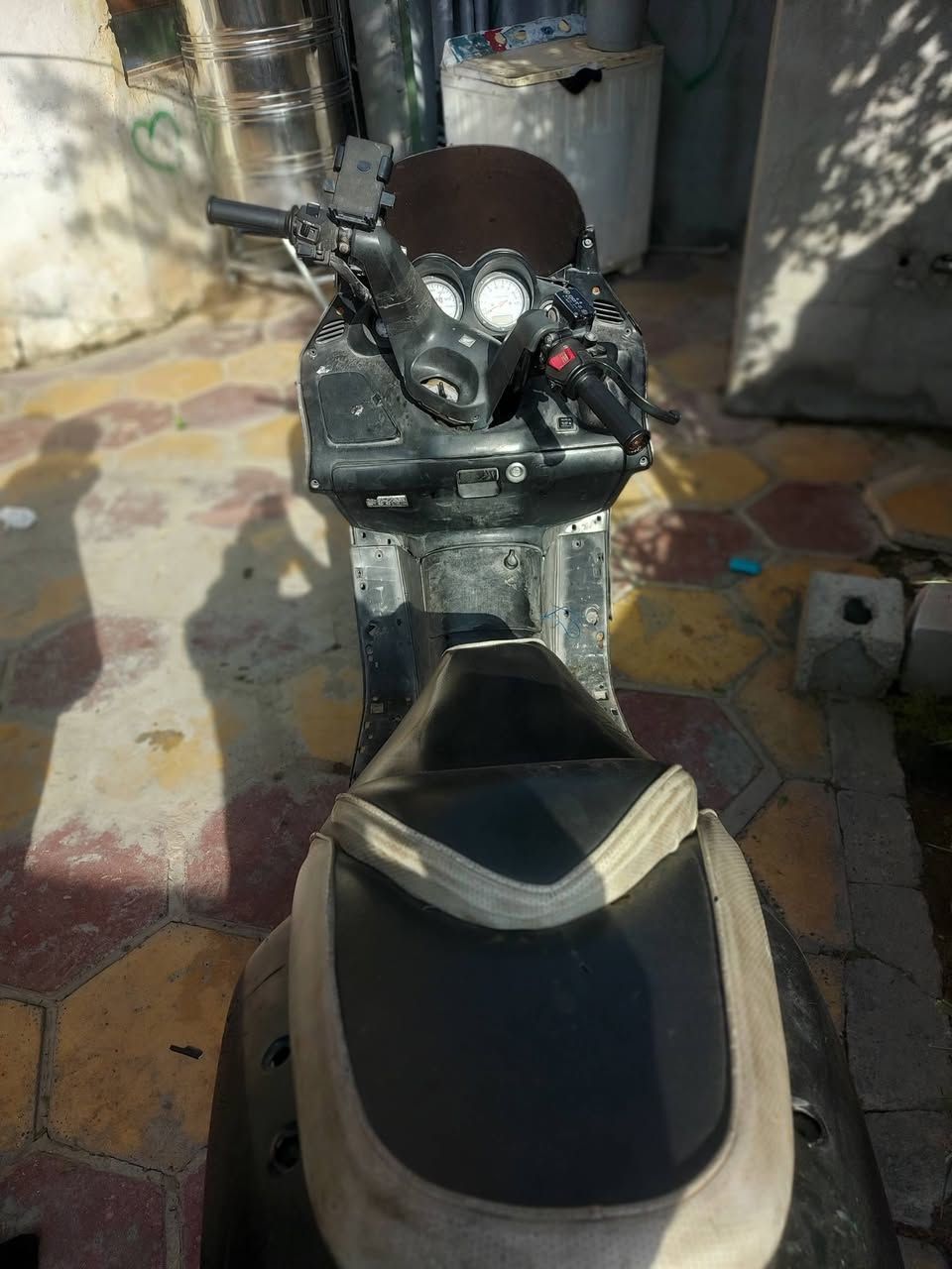 اسلام عليكم ورحمة الله وبركاته هاي الدراجه فورزه صفر سته 06 متروكه ابيع كوم حديد بيها منفيس رايدهاا اب 250 التواصل عبر الوتساب ***********
