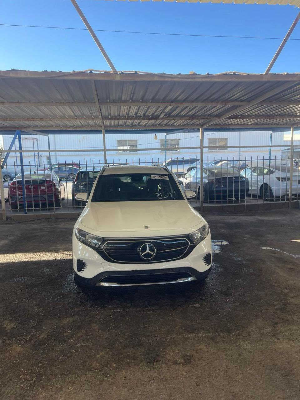 السلام عليكم
مارسيدس EQB 2023
كهرباء بالكامل 
الفول ايمشي ٥٥٠ كيلو 
جاهزه السياره
صور الضرر داخل المنشور 
مكان السياره سامراء 
سعرها مناسب 
للاستفسار اتصل وتدلل
***********

