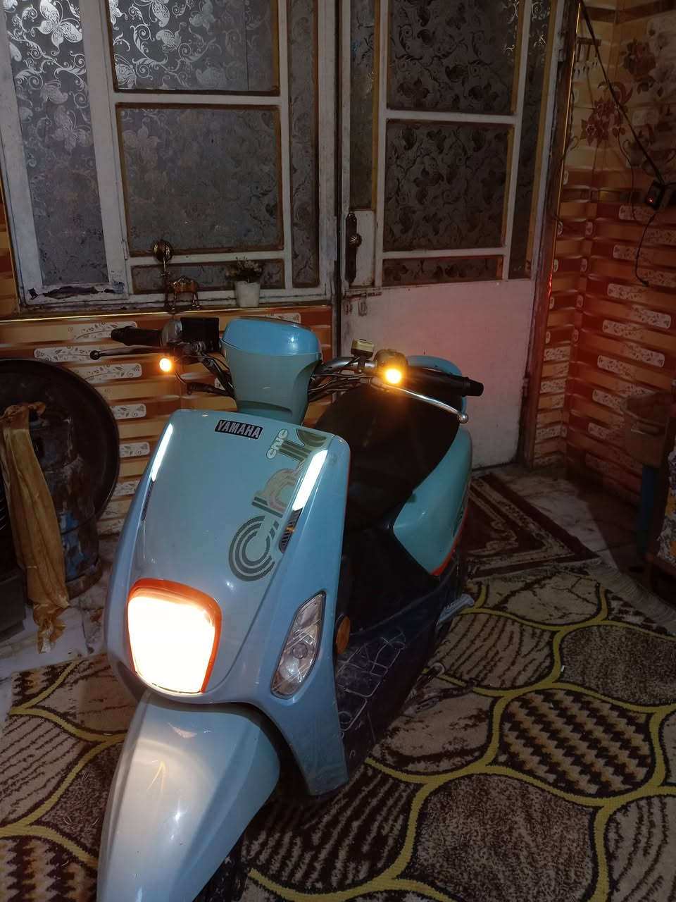 اسلام عليكم اخوتي بوليس للبيع گلشي بلاد فقط لشوتة مبدلة كهربائيات كلها شغالة لئشاره لورة نكطعت وموجودة هيه وفيشتها مراياتها موجودة دراجة حلوة ناعمة لعنوان ابو الخصيب جيكور السعر مليون و100 وبيها مجال رجائن لمو شراي لا يتعبني واتساب وشريحه ***********
