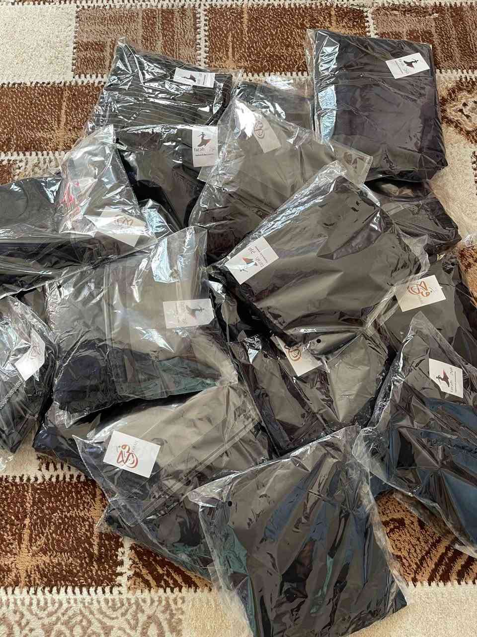 وصلت العبي  الجديده  الخليجيه  السواد فاحم  سعر القطعه ١٠الالف  وعندي  توصيل محافظات  عنواني مجمع الدور


**إذا كنت صاحب هذا الإعلان وتريد حذفه لأي سبب، رجاءا أرسل رسالة إلى الدعم الفني**