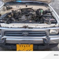 هايلوكس • ٢٠٠٠ • ابيض