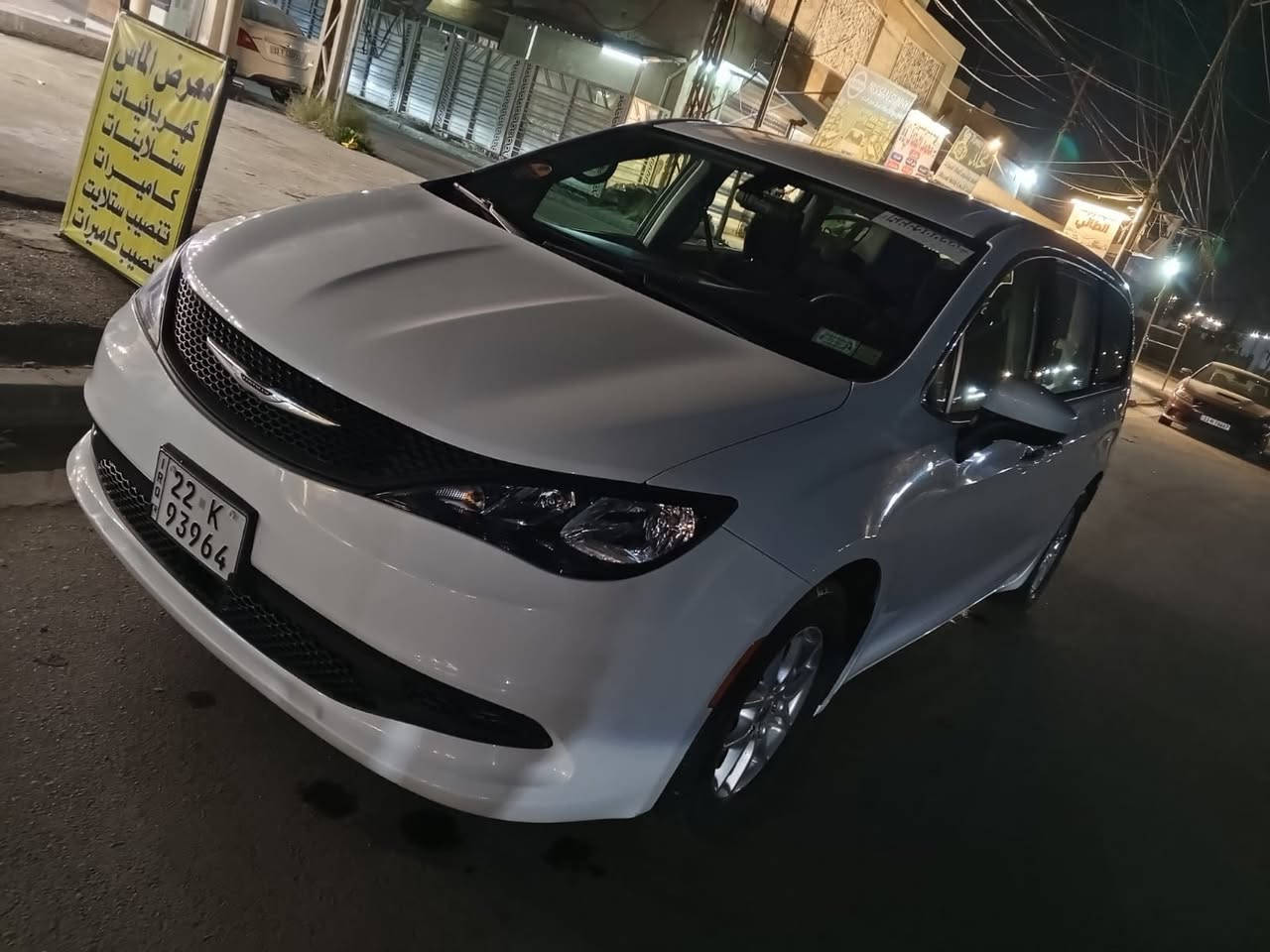 السلام عليكم
كلايسلر فيوجر موديل 2022 ماشية 19 الف ميل رقم اربيل حادثها باب سلايد وباب الصدر تبديل وصبغ هلال الجاملغ الخلفي سيارة جاهزة من كلشي اخت الجديدة سعرها 220 ورقة مكانها بغداد الغزالية ***********
