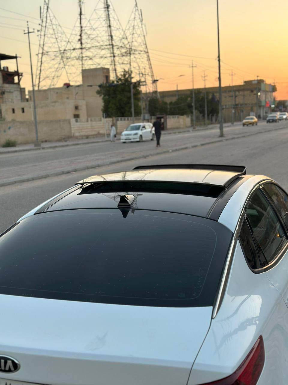 السلام عليكم
اوبتيما  2020  EX امريكي
فول مواصفات
مكينه ١٦٠٠ تيربو
تبريد قطعتين
تبريد وتدفئه بالكشنات
رادار مانع تصادم
قيادة ذاتيه
بانوراما
للتواصل على الرقم
***********
