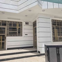 من رخصت مدير الكروب المحترم عندي بيت ١٦٠ متر لبيت فول عل سده مال ولداي...