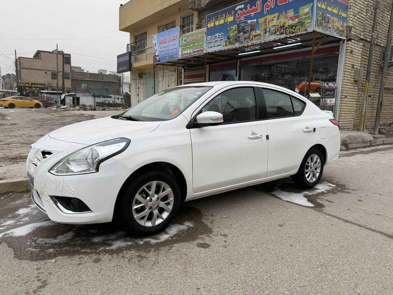 السلام عليكم عندي نيسان سني موديل 2024
مكفوله كفاله عامه من الضربه والصبغ والتبديل والفتح والبارد وشرط السونار 
رقم اربيل تحويل او وكاله ضمان 3 سنوات 
او 100 الف KMسياره جديده وزيرووو ماشيه 7000KM حقيقي وشرط سبير منازل عده ما مفتوحه وفول مواصفات 
شاشه 
كامره 
4جام كهرباء 
سنتر لوك 
تحكم ستيرن 
اشاير بل مري 
يدات نيكل
صندوك كهرباء
داخل بيجي
كشافات ضباب 
مري جانبيه تحكم كربائي
سبايدر خلفي 
وقطعتين تبريد 
مكاني بغداد هزه جديده وسنويه جديده ورقم دولي /  السعر 127 وبيه مجال كلش بسيط رقمي ***********
