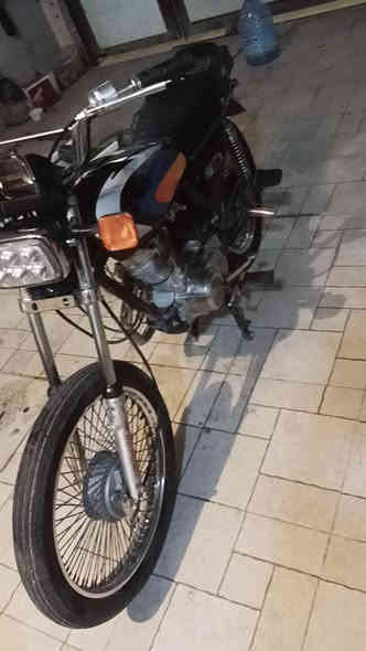 للبيع ماطور موديل 21 🔋كهربائيات كامل شغال محرك مفتوح مبدل ولفات فقط ماطور نضيف ما ناقصه شي سعر 💸375بي مجال بسيط 📞رقم ***********
