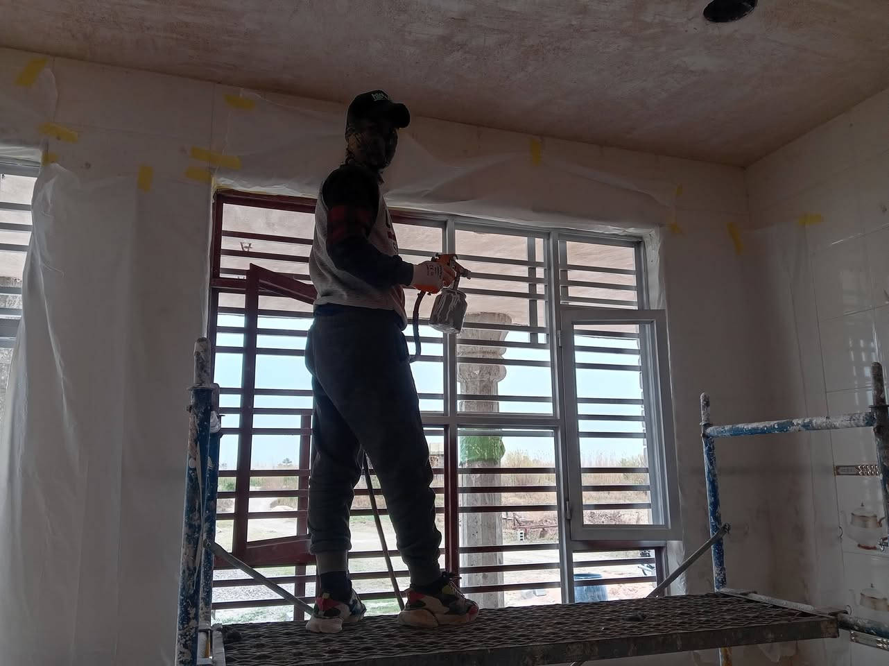 تنضيف وصبغ الشبابيك ابسعار مناسبه الاستفسار ***********
