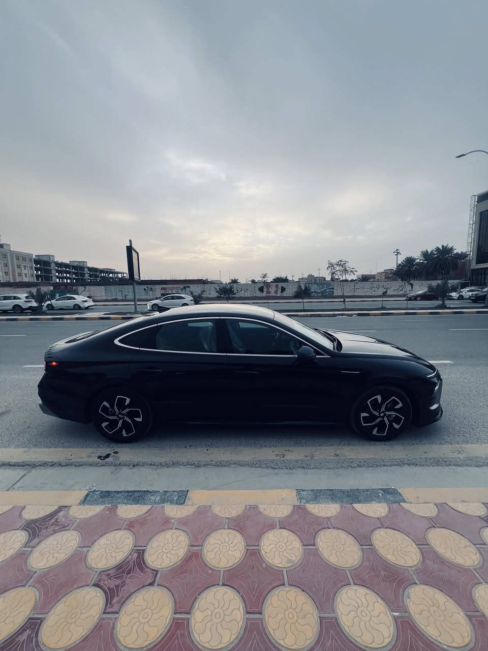 السلام عليكم
‎سوناتا 2024 الشكل الجديد للبيع
السعر 218
ماشية 7.4 الف
حادثهة قطعة واحدة فقط جاملغ عكس السايق
مبدل بقطعة اصلية
‎حجم المحرك 2.5 بانزين
بدون دواخل بدون اي شي
‎فول عدا الفتحة
‎تشغيل عن بعد
‎المقاعد: كهربائي  + تدفئة 
‎٥ وضعيات قيادة
‎نظام car play 
‎لايت لد 
‎بك لايت لد 
‎ترحيب
‎دشبول الاكتروني 
‎شاشه كبيره 
‎كير تعليك 
‎اوتو ستوب
‎اوتو هولد
‎رادار
‎نقطة عمياء
‎رادار خطوط شوارع
‎فوول تحكم ستيرن
‎سيارة رقم اربيل 
‎
 مكان السيارة النجف
للاستفسار

***********
