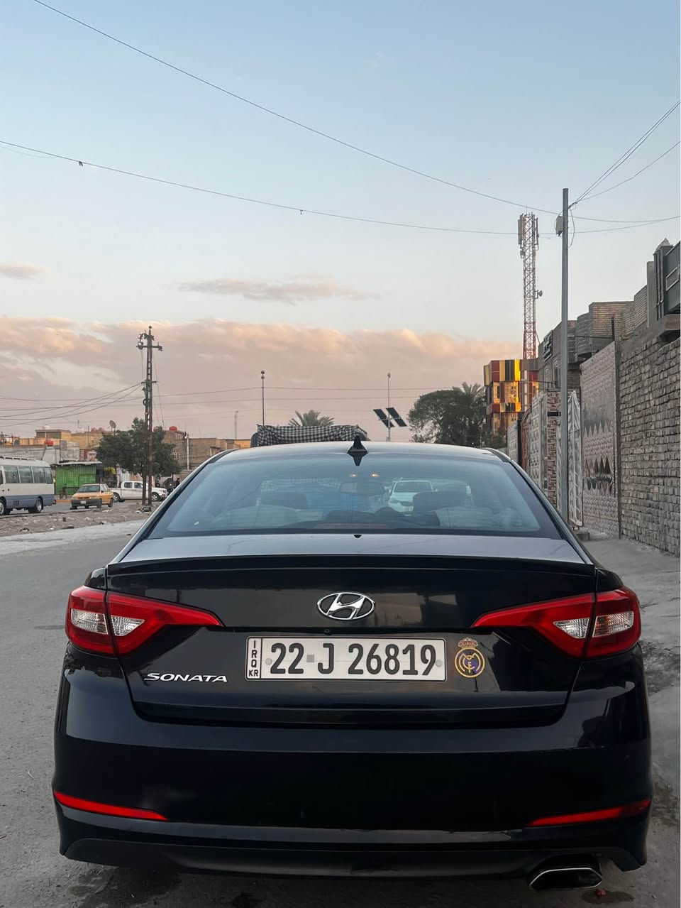 سلام عليكم سوناتا 2016 سياره نضيفه ماشيه 100  حادثه ربع لبنيد راجع نفسه 
ونص لباب لخلفي صبغ فقط سياره مناقصها شي مكينه 2400 GDi تخم تاير جديد 
 الاستفسار *********** بغداد, العراق
