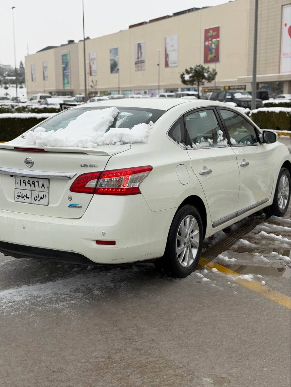 سنترا مه كينه كه وره ١٨
موديل ٢٠١٤ خليجى 
فول مواصه فات ئاوينه كاره باو ئيشاره ت 
بيبوياخ ٣ شوين ساردى هه يه ده عاميه كانيشى بوياخى نيه
به سمه و ده رگا به سمه و ناو فورميگا 
مواصه فاتى sl قه پات
گير و مه كينه نه كراوه ته وه به شه رت
 ته قه و ره قه ى به شه رت سه نه وى به سه رچووه تازه 
سعرى ١١٨ وه ره قه و كه ميك مه جال 
زانيارى زياتر تيل بكه مه سج مه نيره 
*********** السليمانية, العراق
