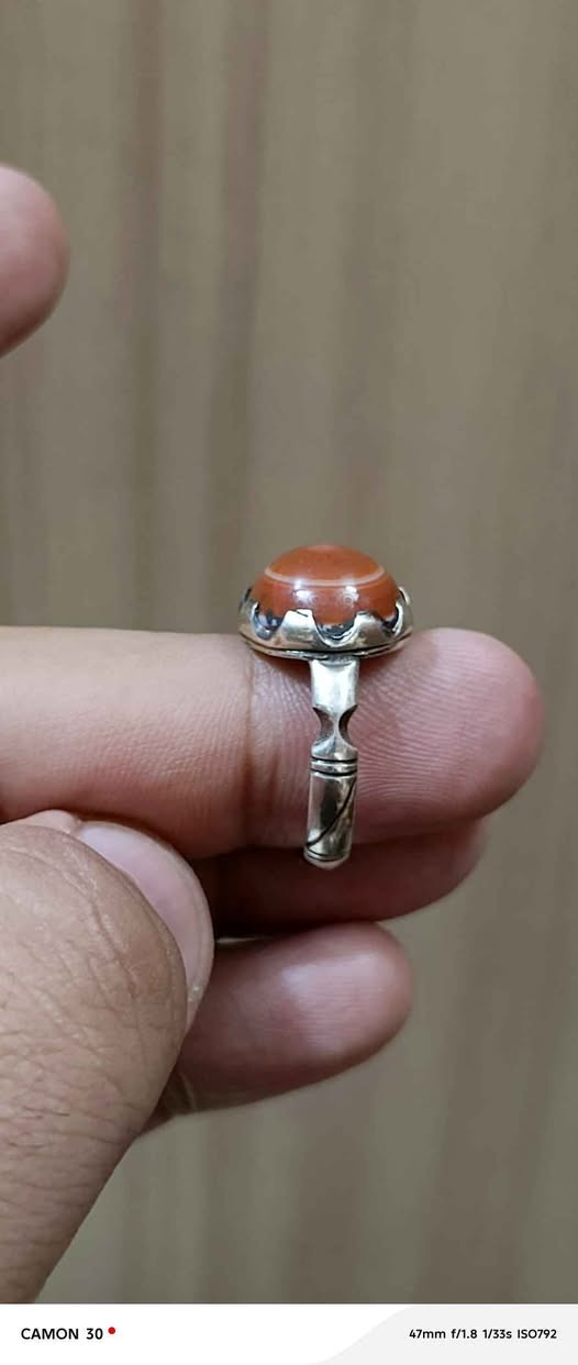 السلام عليكم خاتم جزع افريقي لون مميز وصياغة حلوه السعر ٥٥ بصرة *********** الشامية, القادسية
