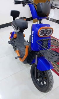 دراجه شحن للبيع الحجم الكبير اليريدها يتصل 07845104752