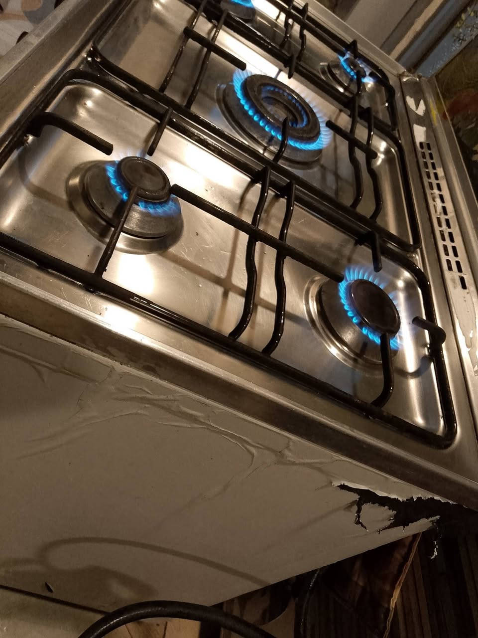 اللهم صل على محمد وال محمد
سلام عليكم طباخ كريازي مصري للبيع شغال بشرط نظيف شراي يتصل ***********
