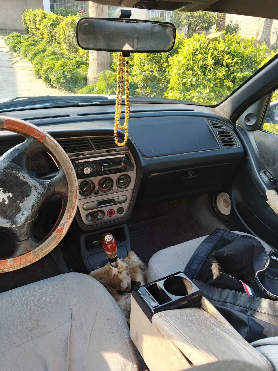 بيجو 306 موديل 2002 رقم بغداد السعر 45 العنوان بغداد المدائن هاتف ***********
