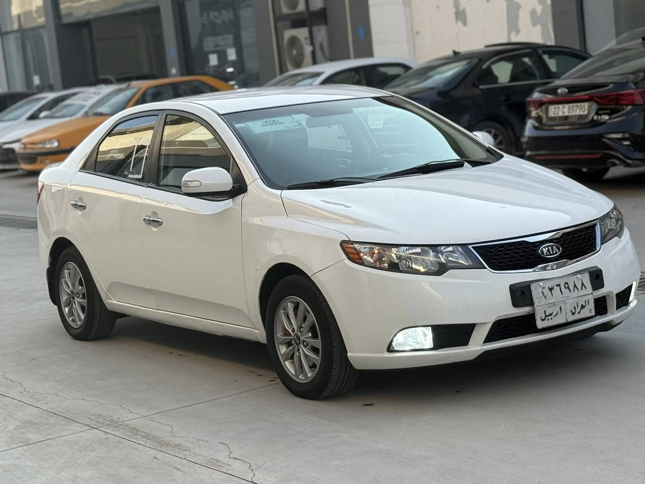 للبيع ب81
سيراتو 2012رقم اربيل شرط التحويل حجم مكينة 16 دوش بشرط سيارة مواصفاتهة تحكمات ستيرن مري شفط شاشة كاميرة كير توماتيك ويل كب سيارة جاهزة بيها صبغ جاملغات الخلفية وباب ونص البوندالسعر 81وببها  مجال مكان السيارة موصل

‭0775 588 8198‬

‭0750 848 8452‬
