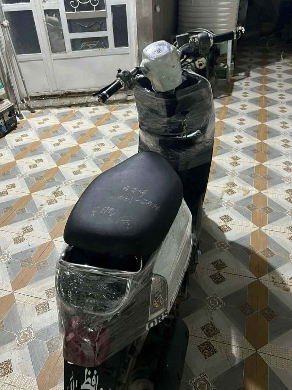 سلام عليكم دراجة للبيع لتصال ***********
