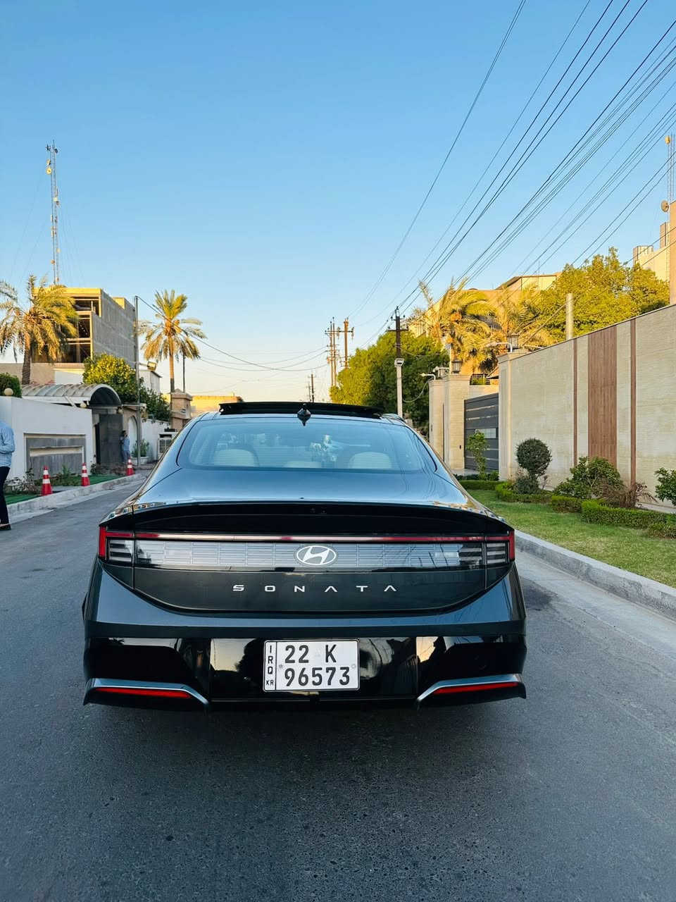 لسلام عليكم
سوناتا 2024♥️وارد امريكي
 
موصفات🔥 
 
بنوراما  
تشغل عن بعد
تحكمات ستيرن 
ابواب بصمه لمس 
رادارات امامي خلفي 
قياده ذاتيه 
ثلاث انضمه قياده نورمال + سبورت + ماي درايڤ 
تحديد مسار  
مثبت سرعه 
اوتو سايد  
اوتو هواد
حساس بريك امامي خلفي 
استشعار حركه السياره الكدامك بريك بانزين 
شحن لاسلكي  
مداخل شحن تايبسي
كار بلي لاسلكي  
سستم صوت 12 BOSE  
مقاعد جلد + كهرباء 
تدفئه مقاعد 
كشن السائق كهرباء
مكينه 2500GDI 
دبل جام عزل ماشالله  
ماشيه28000km قابله للزياده 
 
ضررها موجود بل صور موضح نص البنيد صبغ 
جاملغات بارد فقط  
 
كير - مكينه - شواصي - لغد - ايرباك - مكفولات مابيهن ضرر 
 
مكان السياره بغداد  
 
السعر 208 و بي مجال الشراي يتصل ع الرقم
للاستفسار  
***********
