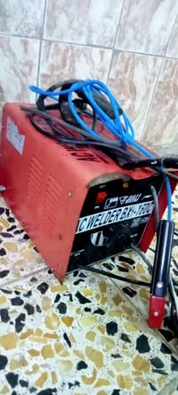 مكينة لحيم كاملة شغالة واير 4متر نحاس 65الف يدة مك عدد2سعر 20الف كمبري...