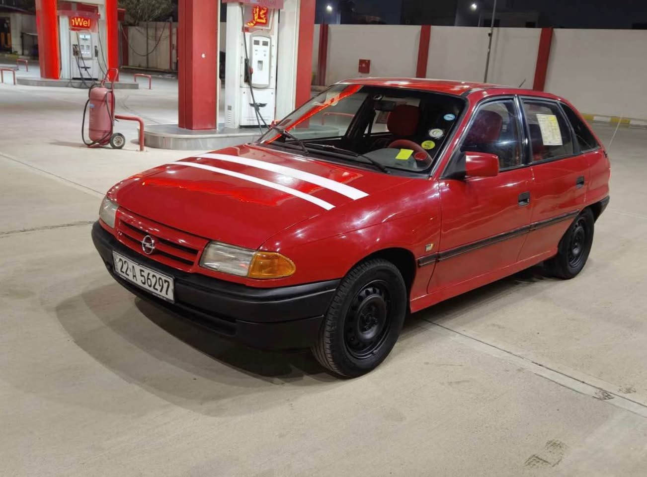 اوبل استرا موديل 1993 حجم 18 كير اوتوماتيك رقم جديد سنويا صاقط جديد هزه جديد رقم اربيل سياره صبغ حزام للجماليه سياره كير محرك صدر كهربائيات كله بل شرط سياره جاهز من كل شي سعر 40 بيه مجال شراي خابر على رقم *********** كركوك, العراق
