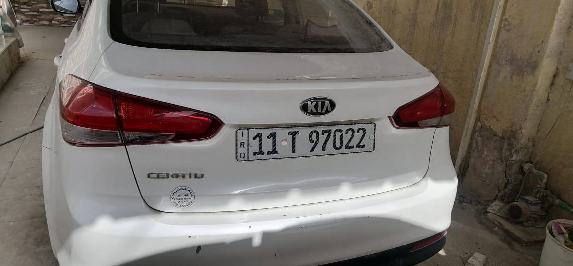 سيراتو موديل ٢٠١٨  بغداد ماشية ٧٧ وارد خليجي باسمنا  تايرات وباتري جدد بيها بارد بالباب السعر١٣٨  وبيها مجال حك الجية
المكان بابل حلة
***********
