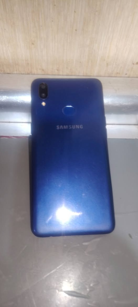 اي 10 اس نضيف مبدل شاشه وكاله سعر 50 نهايته كله شغال بس جهاز فقط


**إذا كنت صاحب هذا الإعلان وتريد حذفه لأي سبب، رجاءا أرسل رسالة إلى الدعم الفني**