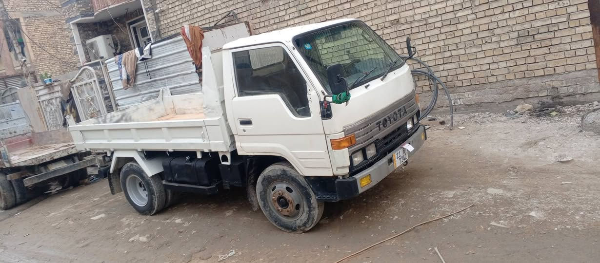 السلام عليكم تويوتا موديل 92 مكينه عالسحب تخم تاير كهربائيات كير اكسل دوشمه مقفوله كفاله عامه مكينه 14 بي الرقم ***********
