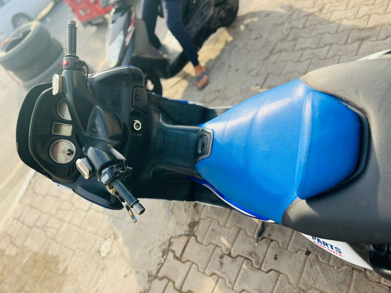 السلام عليكم تي ماكس للبيع دراجة كفالة عامة مامفتوحة جيب الف فيتر وفحص كاملة مال جناي
شلعة معدل هاون مكينة صوته ماينسمع كهربائيات كلللهة شغال لسبايدر موجود سعره مناسب 19 ماراوس مكاني بغداد حي اور او مدينة ***********رقمي
