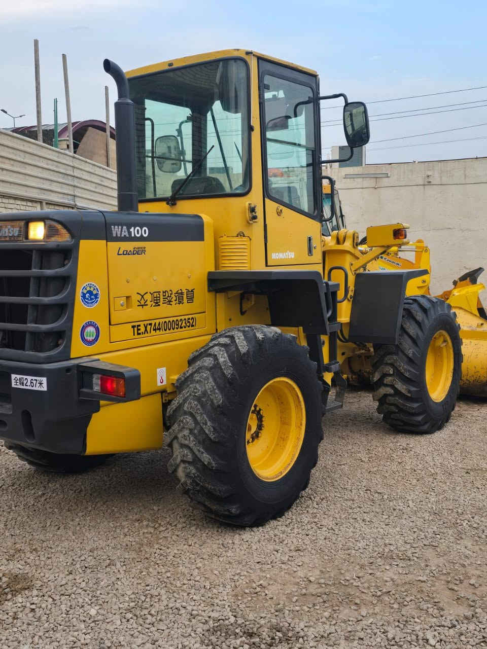 كوماتسوه حجم 100
كير مكيانيكي  محرك 4 سلندر سوبر

جاهزة للعمل تخم تاير

العنوان النجف

 ***********

***********
