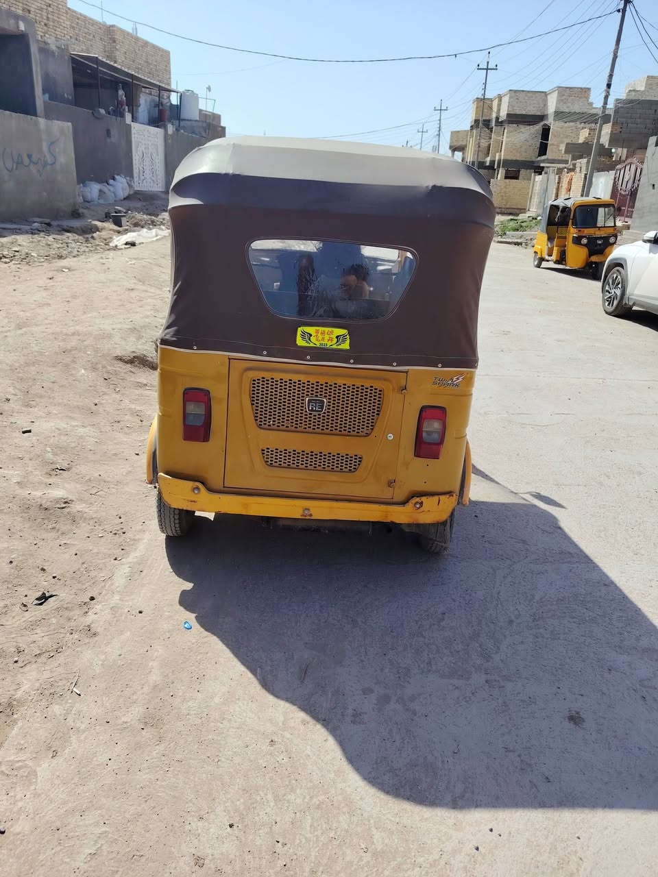 السلام عليكم تكتك ٢١
رقم انكليزي للبيع ***********
