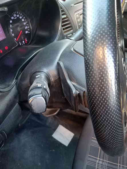 سيارة سيراتو خليجيه موديل 14فول فول مواصفات ما عده بصمه مري شفط اشاير بل مري تحكم  ستيرن شفتات بل ستيرن تخم تاير تبريد تدفئه قطعتين حساسات إمامي خالفي سنويه جديدة يدات نيكل السعر 128$ بيه مجال هاتف ***********
