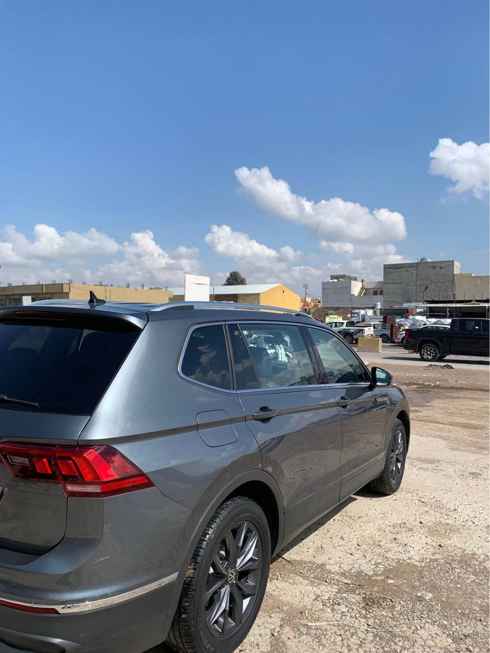 ڤۆلسواگن تیگوان 2022 بەس بۆنیدی سبوخە فەل مواسفات SE سێ مۆقد پانۆراما بەسمە کوشن جلد سندۆق شەفت ئاوێنە رادار ناونیشان هەولێر رەقەم تەلەفۆن *********** أربيل, العراق
