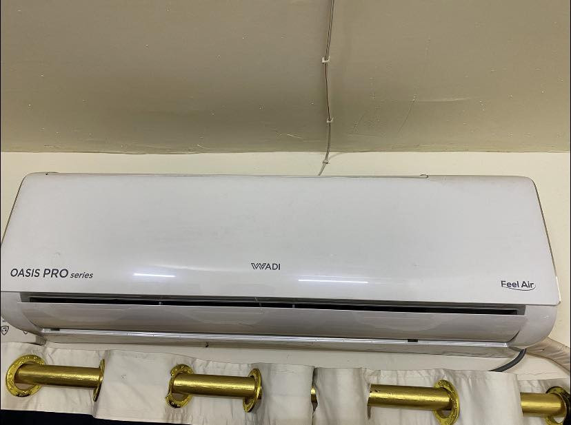 سبلت للبيع اخو الجديد استعمال شهرين فقط السبلت مفتوح حاليا غاز مليان كامل السعر 350 للاتصال***********
