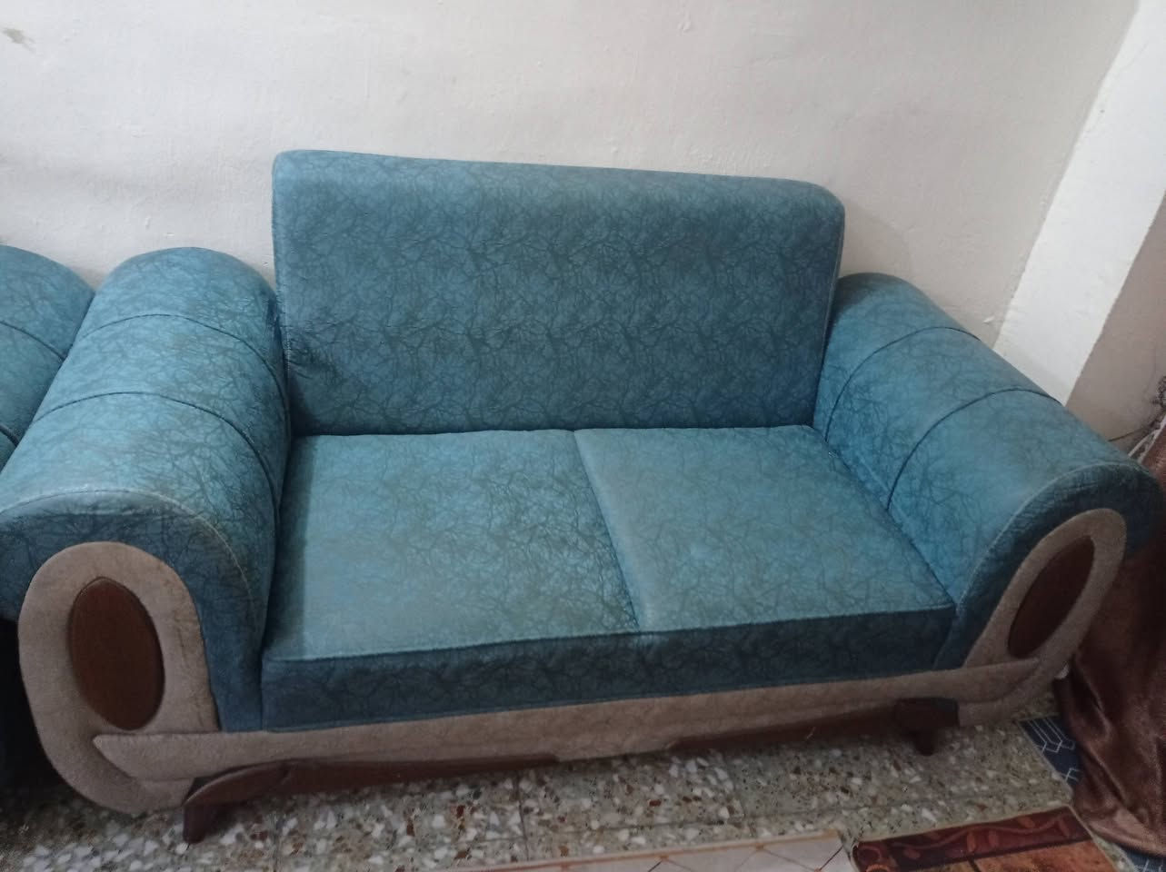 تخم قماشة وتربروف عشر مقاعد نهايته 450000


**إذا كنت صاحب هذا الإعلان وتريد حذفه لأي سبب، رجاءا أرسل رسالة إلى الدعم الفني**