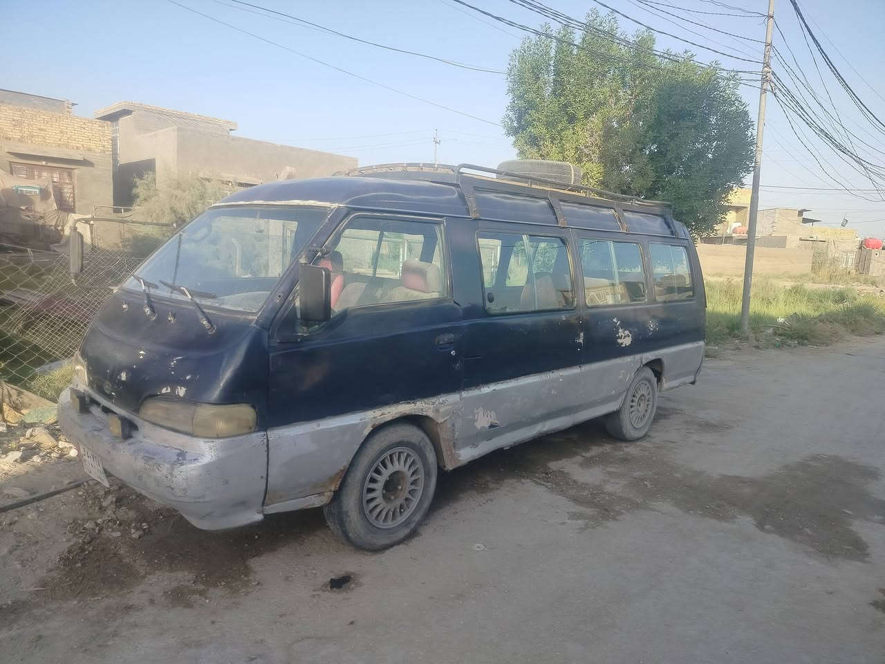 سلام عليكم كيا هونداي 14 نفر طويل 
رقم بغداد الماني سياره مصفره خطه سوك  محرك بنكو 2701 سياره حلوه عوزه ترتيب  رقم *********** مكاني حله
