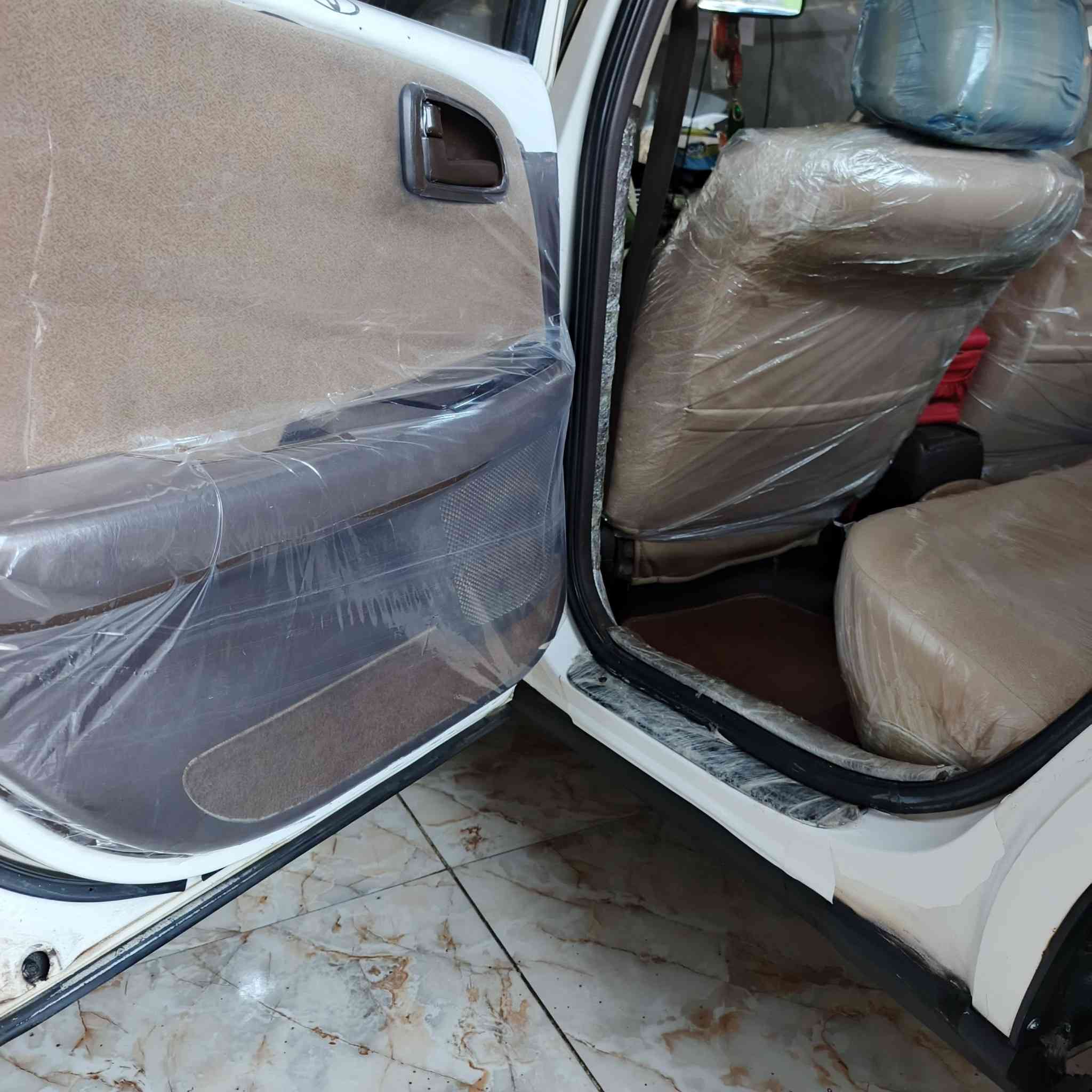 كرستا موديل 1993 سياره جديده محرك وانجي ابلاد سياره جاهزه من كلشي مكفوله من الكصه والنقل جثه والضربه سياره مال جناي مكاني البصره قضاء الدير رقم الهاتف ***********
