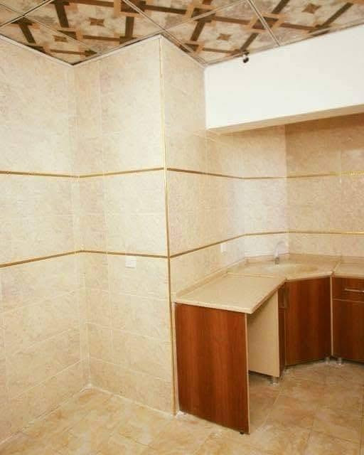 للبيع  شقه   مجمع الزهور مساحه  80  متر  الطابق7 الورده  الثانيهD8الشقه  فارغه  واصل  مصرف  30 مليون واجه  الشقه    مطله  على  الحديقه

‏‭0772 979 9401‬
