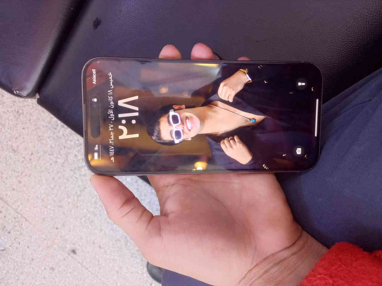 سلام عليكم ايفون 16برو ماكس ذاكره 256  بطاريه 100 عدد الدورات 190. جهاز وضع الوكاله جديد كلش وشخط مبي السعر مليون و400.بي مجال بسيط مكان العبيدي للتوصل ***********
