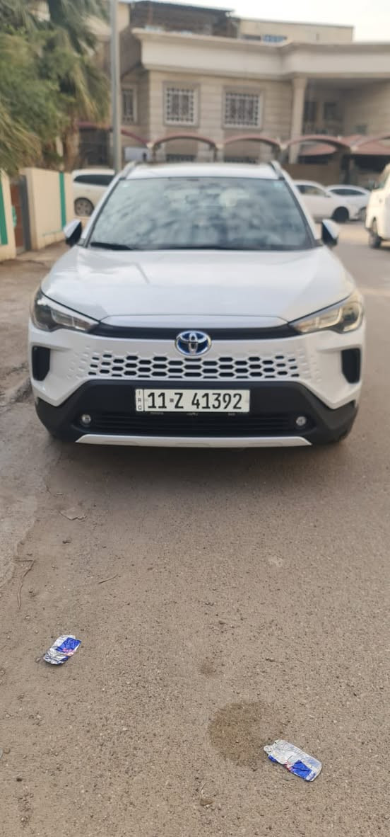 السلام عليكم كورلا كروز ساز موديل ٢٠٢٥ هايبرد وبانزين رقم بغداد بااسمي مواصفات الكروز المعروفه رايدها ب ٣٣ مليون وبيها مجال  مكاني بغداد اليرموك رقمي  ***********
