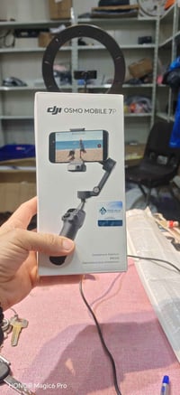 DJI 7p صار شهرين من اخذتها وبيها ضمان سنة قفله ١٤٠ + توصيل لكل المحافظ...