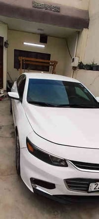 شوفرليت ماليبو 2017  مواصفات LT   سياره حلوه ومرتبه  ضررها موضحه بالصو...