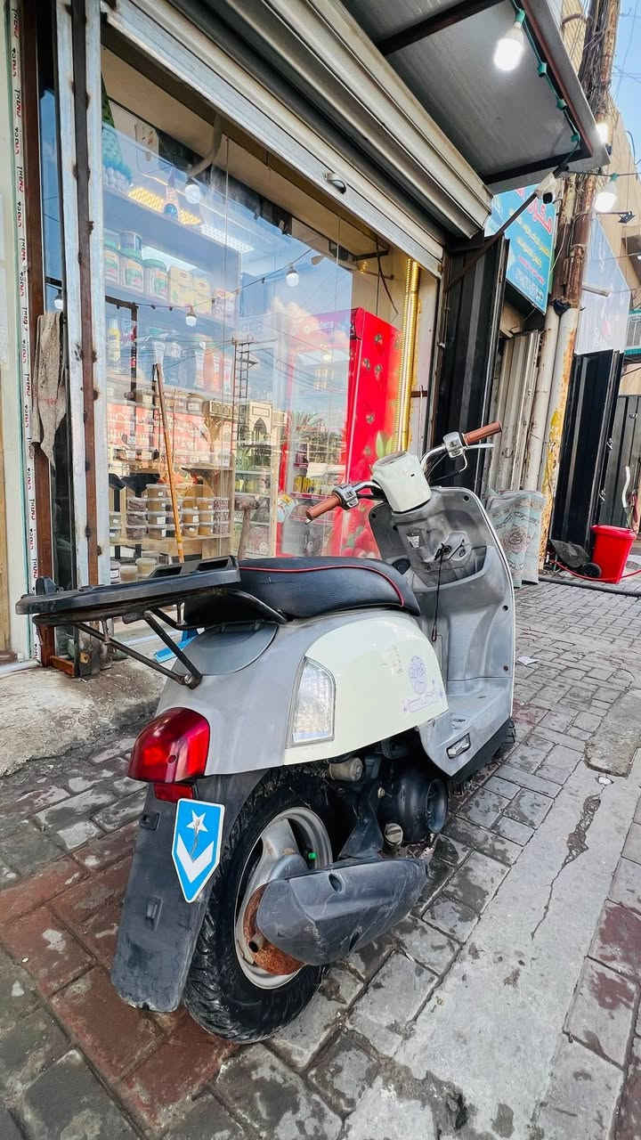 السلام عليكم دراجه ماكس بوليس نضيفه كلش السعر 700 وبيها مجال بسيط مكاني البلديات ***********
