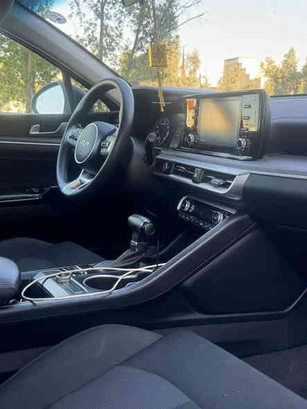 اسلام عليكم 
كي 5 موديل 2023 للبيع 
صور الحادث بالمنشور بدون ايرباك 
بارد جاملغ امامي وجاية بيهة قطعتين كلير من امريكة بابين 
مكينة 1600 تيربو 
بماشية 50 الف مايل 
سعر 160 وبيهة مجال 
مكاني البلديات 
رقمي ***********
