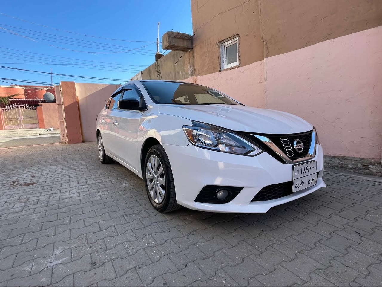 نيسان سنترا ٢٠١٧ امريكى بئ داخلى بئ ارباك ٨٠ مايل رئفه چوى 200$ غرامه يا لسه ر سعر 115$ مجال موبايل *********** زاخو, دهوك
