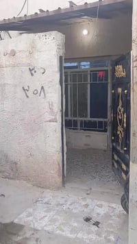 بيت سبع قصور عل مشروع قرب صيطرة 4فرع مساحة 50متر طابو زراعي سند 25 بيت...