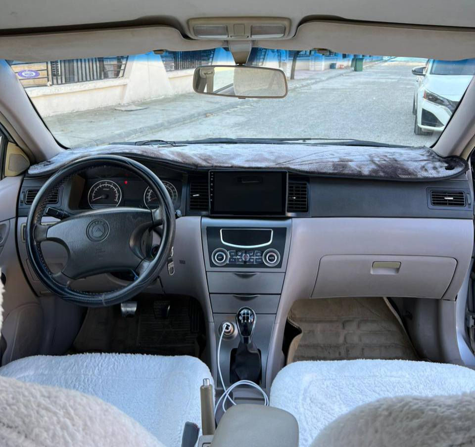 جیلی مۆدێل 2013 
١٣٩ هەزار ڕۆشتوە
بێ بۆیاخ بێ دەعم بێ کاڵ بوونەوە 
گێر عادى مەرغوب و بەنزین کەمەخوات 
گێر و مەکینە و کارەبایی بەشەرت تەبرید سارد و گەرم بەشەرت
چوار جام کارەبا _ قوفڵ مەرکەزی _ ناو زەرد _ بیلاد پەردەی دواوە _ حاسەی بەگ _ شاشە ئایپاد _ ABS _ ئاوێنە کارەبا و ئیشارەت

سعر لە کۆمێنت داوابکە ڕاستەخۆ بۆت دیت 📩 

لید عەدەسە بەرز و نزم ئەکات
تازە ڕۆنی گۆڕاوە
سەنەوی بەسەر چووە 
شوێن پێنجوێن

ژمارەی خاوەنی 
***********
***********
