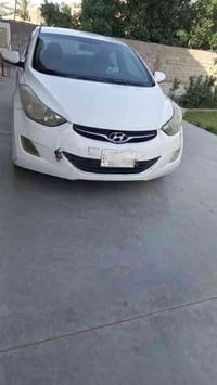 للبيع  النترا موديل 2014 خليجي محرك 1600 دوش بيها ضربة بالحوض وجاملغ ا...