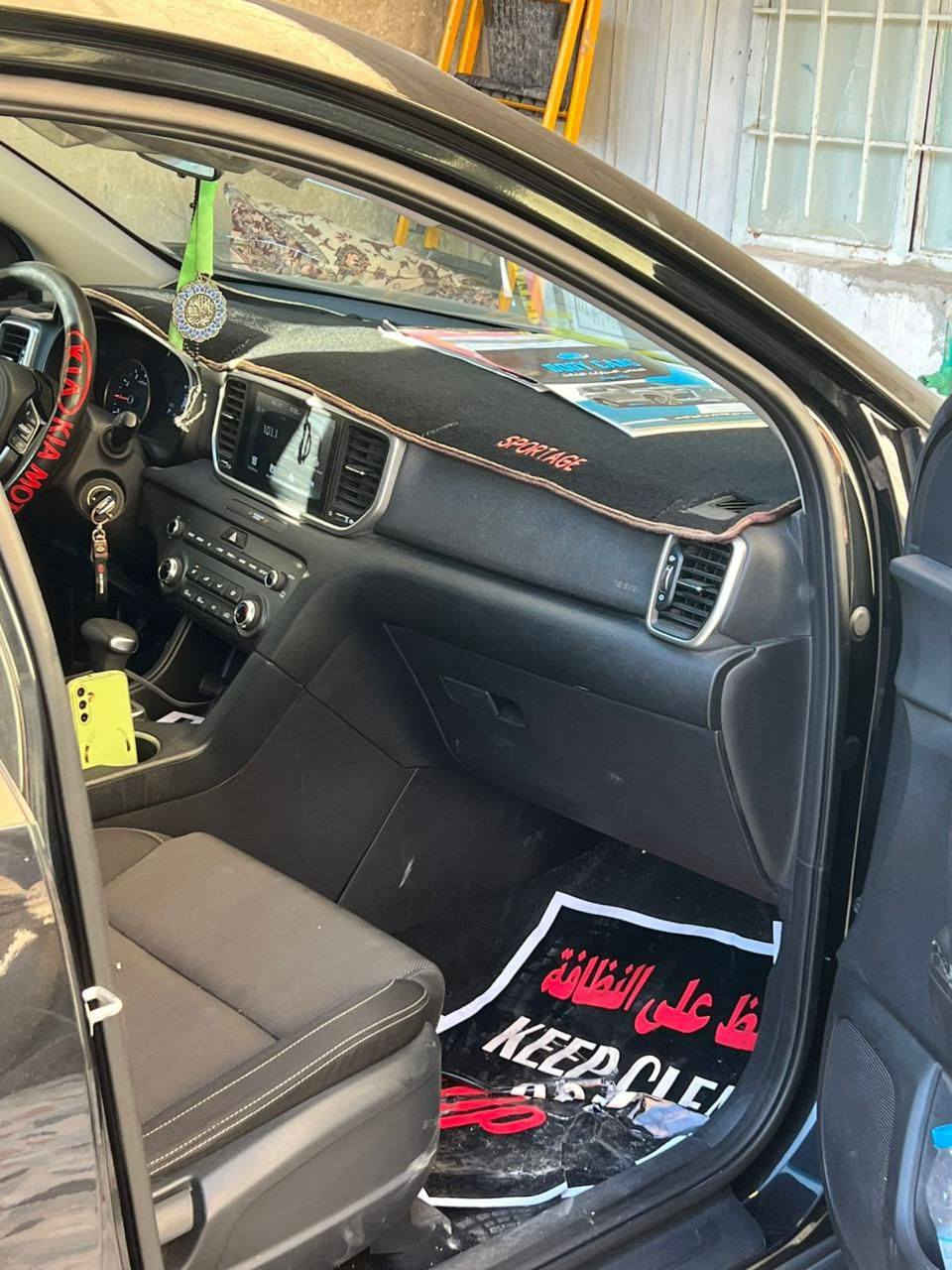 سبورتج موديل ٢٠٢٠  اوارد أمريكي رقم أربيل شرط التحويل السياره كفاله ما عده باب الصندوق معمر نفسه ما بيه تبديل مواصفات السياره معروفه كدامكم صور السونار مرفق مع الصور
السعر 165 وبيه مجال للاستفسار الاتصال على الرقم *********** مكان بغداد النهروان
ملاحظه اني مكلف بالنشر خابر على الرقم
